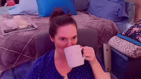 Nina Jaymes online show from 19, 12, 2025