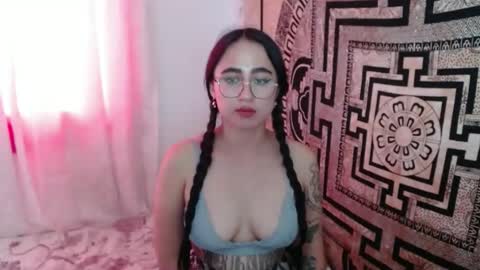 N I N A online show from 16, 12, 2024