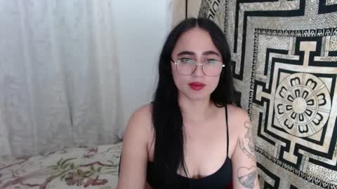 N I N A online show from 7, 2, 2025