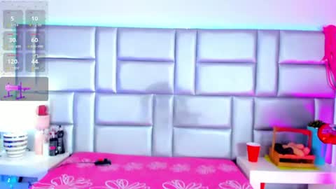 Nicole online show from 2, 8, 2026