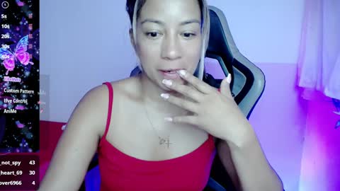 Snapshot of ninatinydoll1 chatting on 11, 1, 2025 ninatinydoll1 online show from 11, 1, 2025