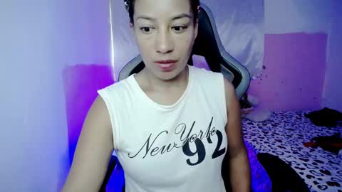 Snapshot of ninatinydoll1 chatting on 20, 2, 2025 ninatinydoll1 online show from 20, 2, 2025