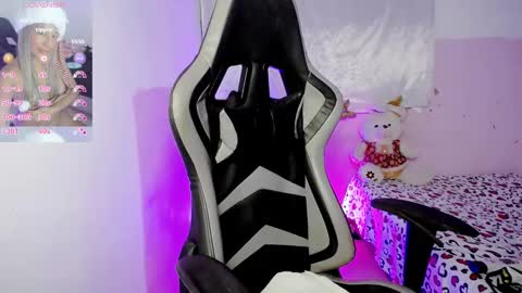 Snapshot of ninatinydoll1 chatting on 27, 2, 2025 ninatinydoll1 online show from 27, 2, 2025