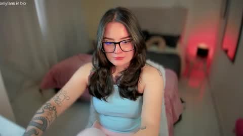 ninavolkov online show from 8, 2, 2025