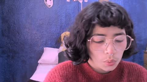 Snapshot of ninayellow chatting on 11, 1, 2025 Nina online show from 11, 1, 2025