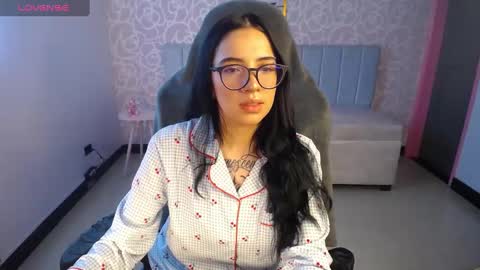 Ninfa  online show from 25, 1, 2025
