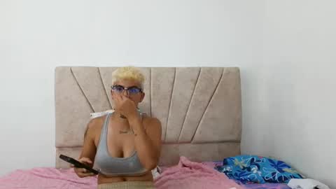 nini_smith online show from 29, 5, 2026