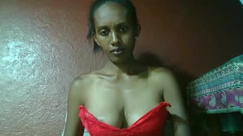 ninie246746 online show from 7, 1, 2025