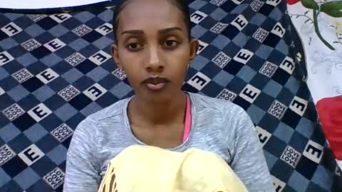 ninie246746 online show from 23, 6, 2026