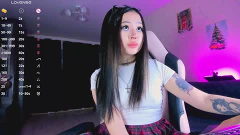 Yumi  ig yumibaee online show from 6, 12, 2024