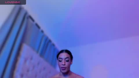 Ninon Beart online show from 15, 5, 2026