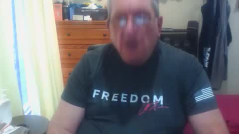 Snapshot of nionios67 chatting on 30, 10, 2025 Dennis online show from 30, 10, 2025