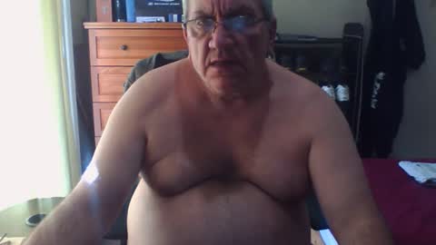 Snapshot of nionios67 chatting on 6, 11, 2025 Dennis online show from 6, 11, 2025