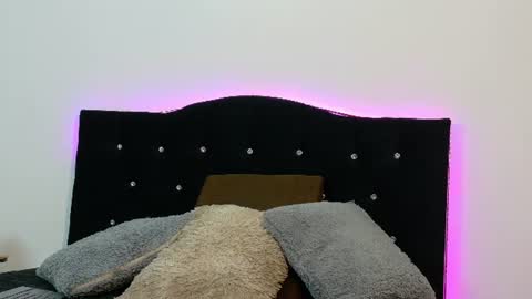 Nira Lux online show from 29, 6, 2026