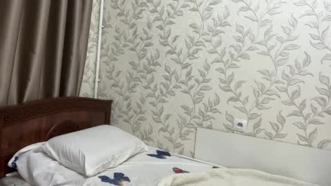 Snapshot of niravoid chatting on 22, 10, 2025 niravoid online show from 22, 10, 2025