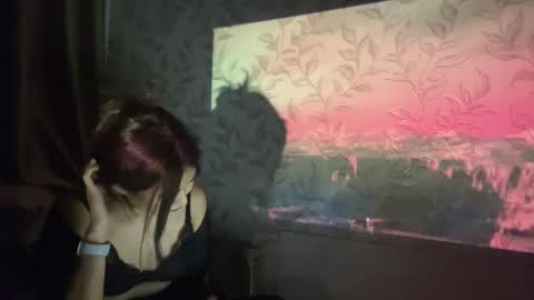 Snapshot of niravoid chatting on 25, 10, 2025 niravoid online show from 25, 10, 2025