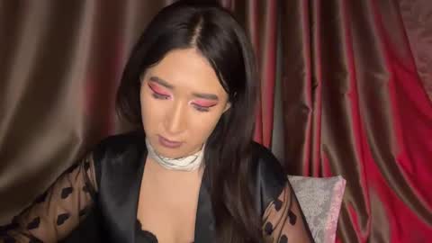 Snapshot of niravoid chatting on 29, 10, 2025 niravoid online show from 29, 10, 2025