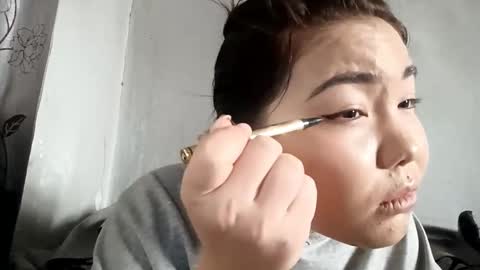 Molly online show from 5, 2, 2026