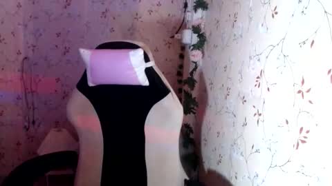 Snapshot of nitchiefucker chatting on 10, 9, 2025 Nadz online show from 10, 9, 2025