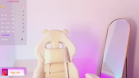 Nicki  online show from 10, 3, 2026