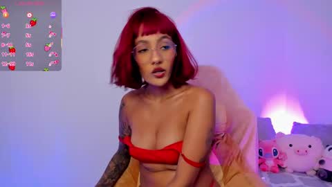 Snapshot of nix_taylor chatting on 9, 10, 2025 Nix  online show from 9, 10, 2025