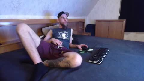 nixan85 online show from 22, 9, 2025