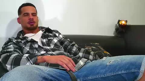 Nicolas Muscle online show from 20, 1, 2025