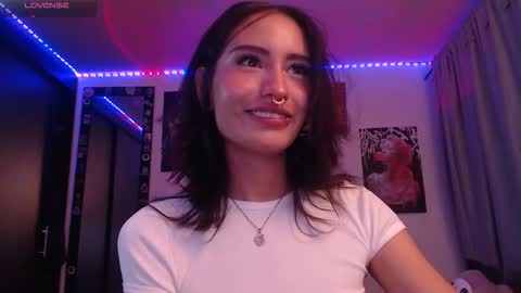 Nixxie  online show from 8, 9, 2025