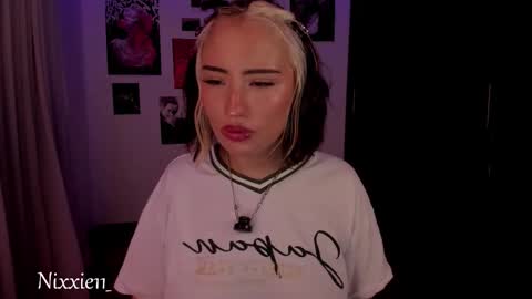 Nixxie  online show from 7, 3, 2026