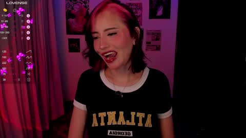 Nixxie  online show from 29, 4, 2026