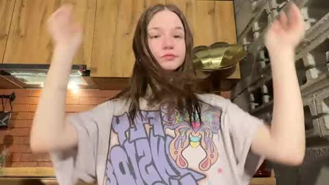 Snapshot of nloraaa chatting on 16, 4, 2026 Tears Lora online show from 16, 4, 2026