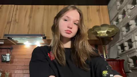 Snapshot of nloraaa chatting on 5, 5, 2026 Tears Lora online show from 5, 5, 2026