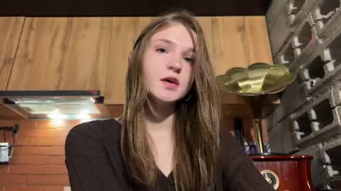 Snapshot of nloraaa chatting on 6, 5, 2026 Tears Lora online show from 6, 5, 2026