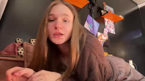 Snapshot of nloraaa chatting on 16, 5, 2026 Tears Lora online show from 16, 5, 2026