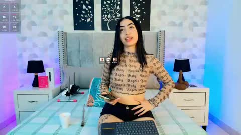 NATHALIA MORENO online show from 22, 5, 2026