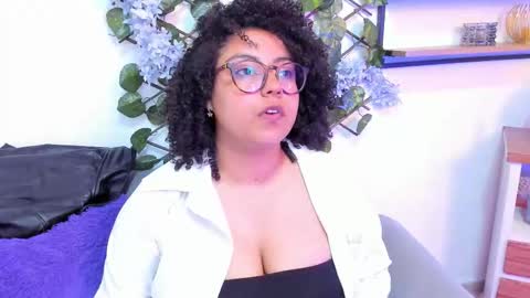 Snapshot of noa_veega chatting on 6, 1, 2026 N O A online show from 6, 1, 2026