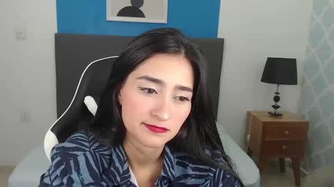 Snapshot of noaah_smith_ chatting on 18, 12, 2024 N O A A H online show from 18, 12, 2024