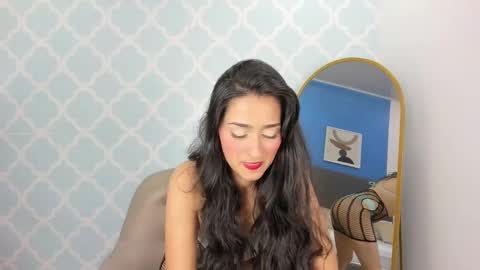 Snapshot of noaah_smith_ chatting on 21, 1, 2025 N O A A H online show from 21, 1, 2025