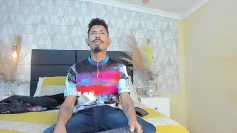 Snapshot of noaahtylor chatting on 16, 3, 2026 Noah online show from 16, 3, 2026