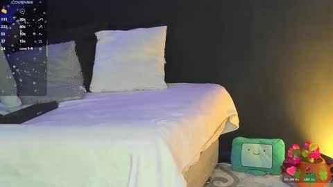 Snapshot of noah25_ chatting on 14, 12, 2025 Noah online show from 14, 12, 2025