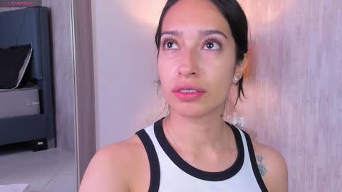 Snapshot of noah25_ chatting on 15, 12, 2025 Noah online show from 15, 12, 2025