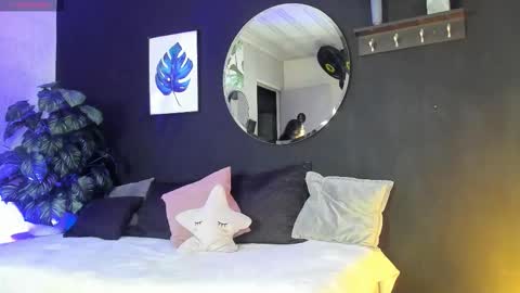 Snapshot of noah25_ chatting on 9, 1, 2026 Noah online show from 9, 1, 2026