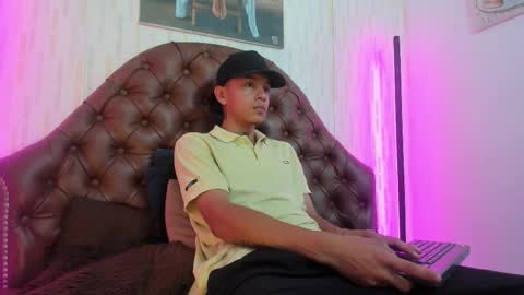 Noah Blake online show from 27, 9, 2025