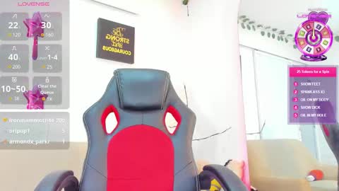 Snapshot of noah_carter66 chatting on 10, 10, 2025 noah online show from 10, 10, 2025