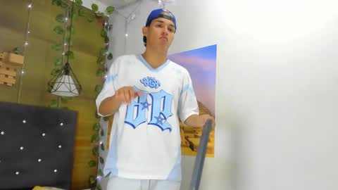 Snapshot of noah_carter66 chatting on 11, 10, 2025 noah online show from 11, 10, 2025