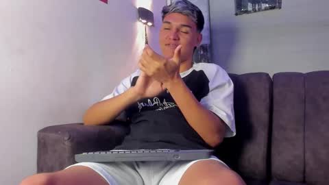 Snapshot of noah_carter66 chatting on 16, 10, 2025 noah online show from 16, 10, 2025