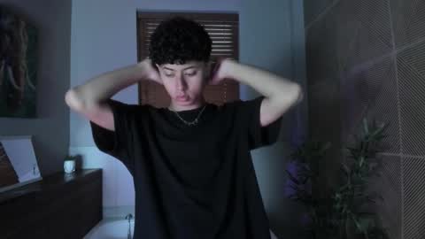 noah_dupont_ online show from 4, 10, 2025