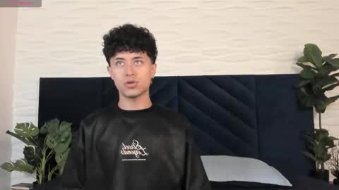 noah_dupont_ online show from 5, 10, 2025