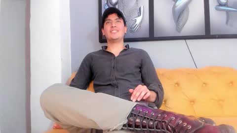 Snapshot of noah_ferrary chatting on 7, 11, 2025 Noah Ferrary online show from 7, 11, 2025