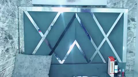 Snapshot of noah_greyhh chatting on 28, 10, 2025 Noah online show from 28, 10, 2025